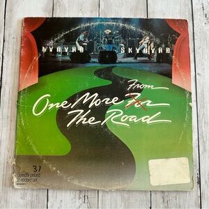 VINTAGE 1976 LYNYRD SKYNYRD ONE MORE FROM THE ROAD VINYL RECORD